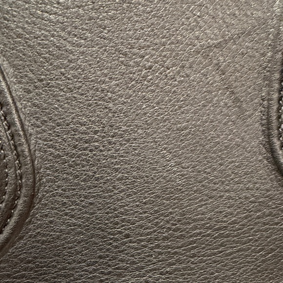 Celine Black Leather Tote - Picture 3 of 16